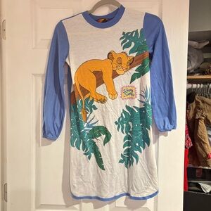 VTG Disney Long Sleeve night gown - Blue and White with Simba